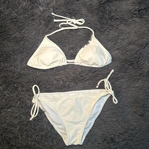 No-boundaries Women's White and Cream Bikinis-and-tankini-sets
